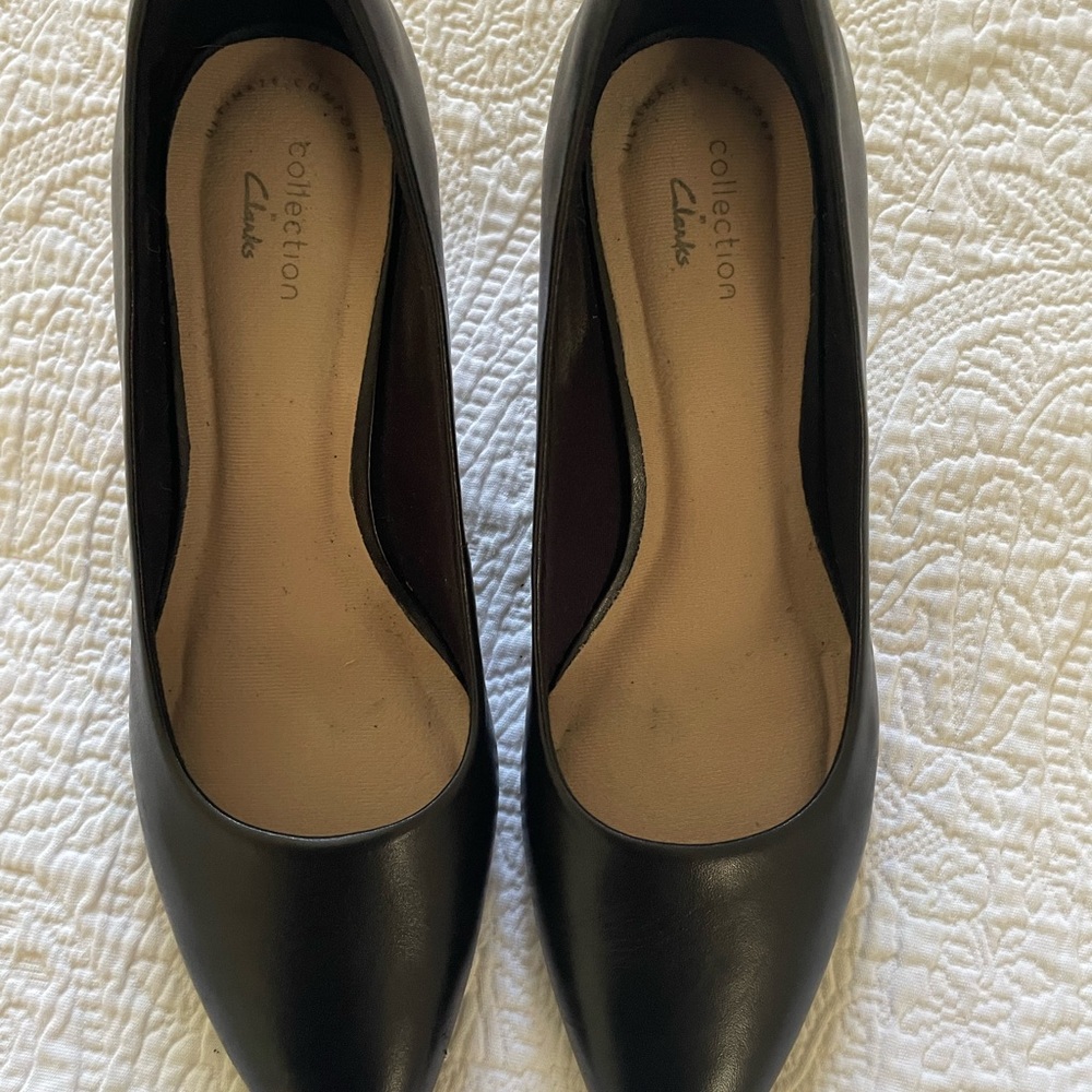 WORN ONCE Clarks Black leather heels- worn once